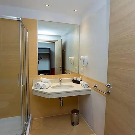 Otel Don Camillo 4*