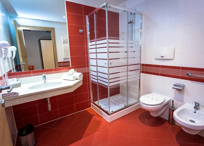 Hotell Don Camillo 4*